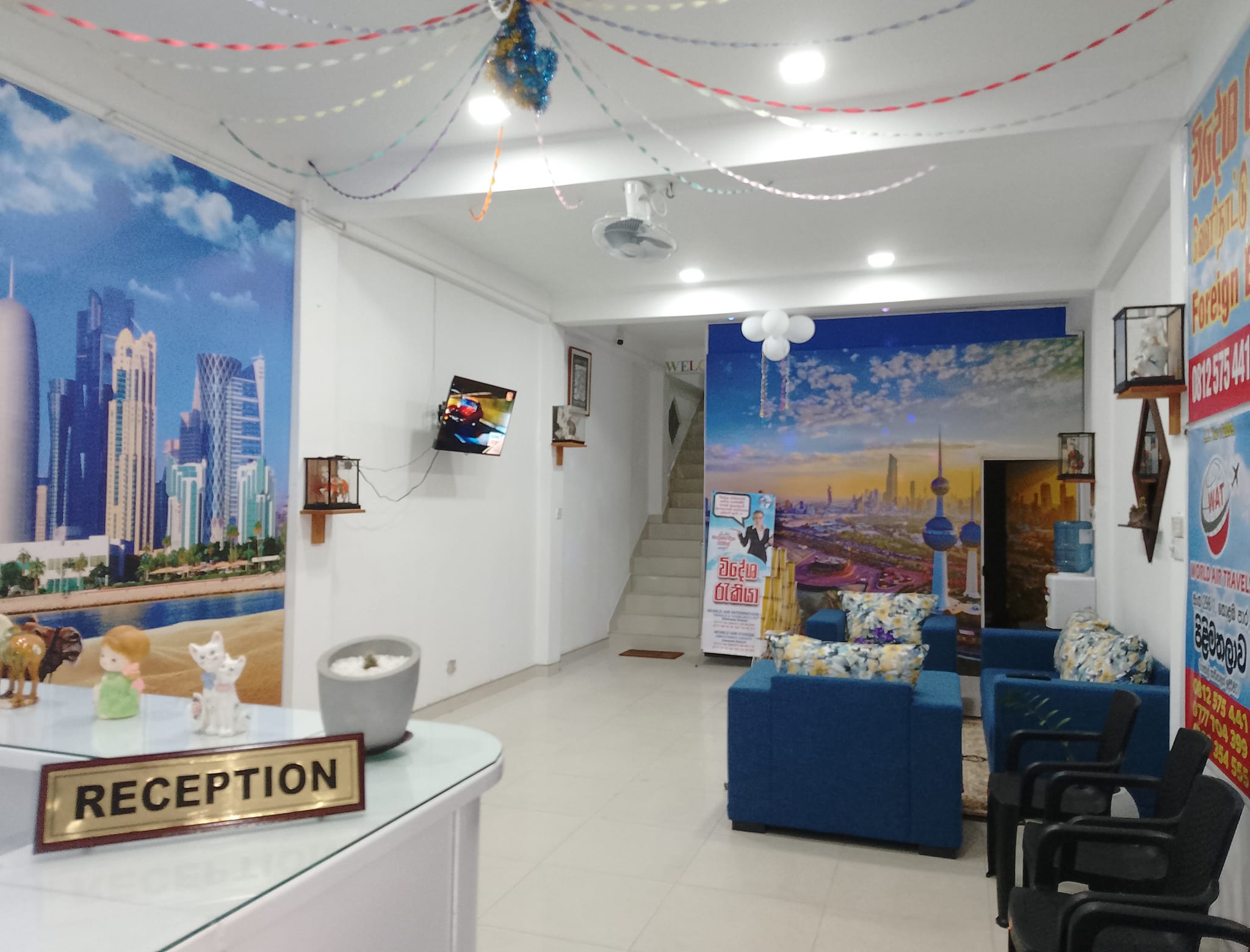 Tiandy camera box held by hand